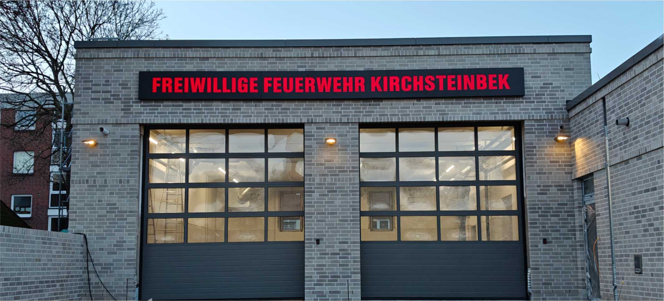 SH - Sprinkenhof: Leuchttransparent FF Kirchsteinbek